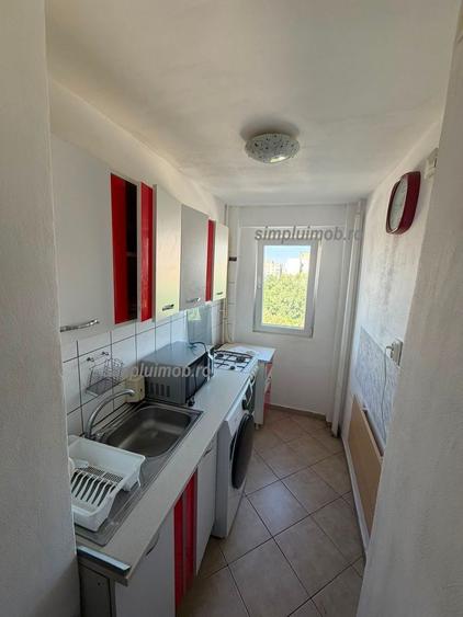 Apartament cu 2 camere decomandat, mobilat în Alexandru Obregia