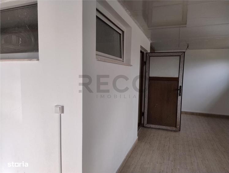 Casă cu 4 camere cu Teren 600 Mp în Roșia