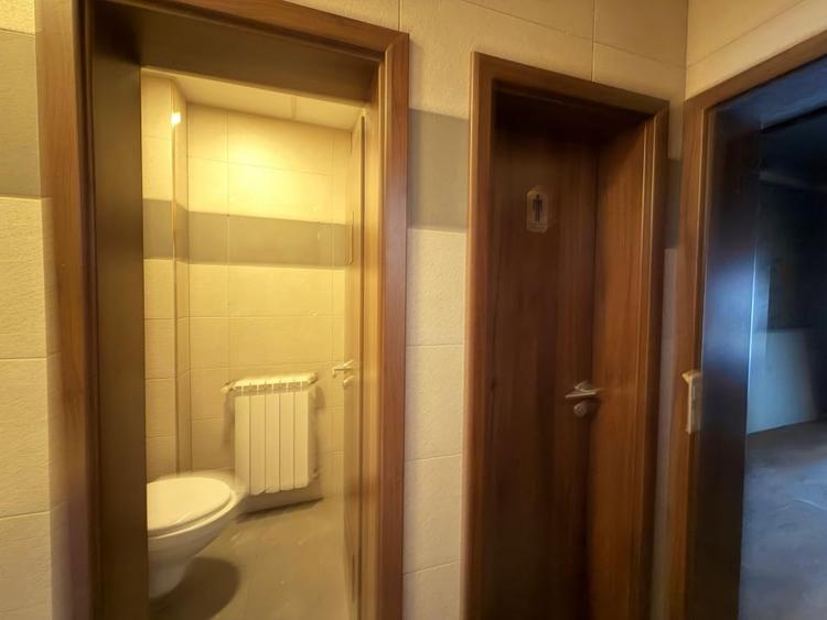 Spațiu comercial, de 89 mp, în Sebeș