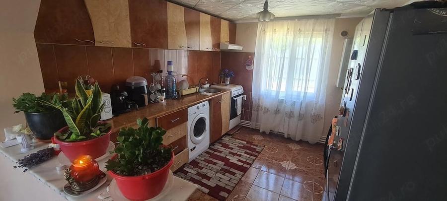 Casa 3 camere Lazu, 515 mp teren - 4