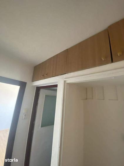 Apartament cu 2 camere semidecomandat în 14 Mai