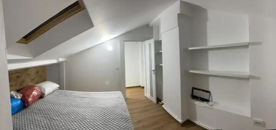 Duplex cu 2 camere cu Canalizare în Vitan Mall