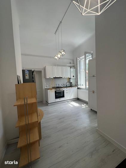 Apartament cu 2 camere decomandat în Ultracentral