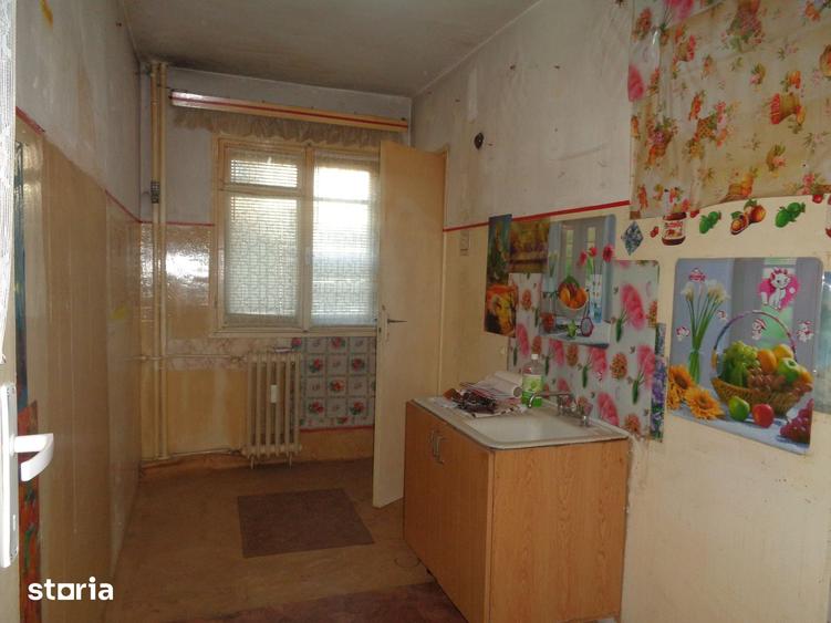 Apartament cu 2 camere decomandat în Fortuna