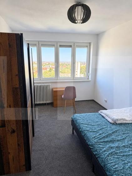 Apartament cu 3 camere decomandat, mobilat în Brâncoveanu