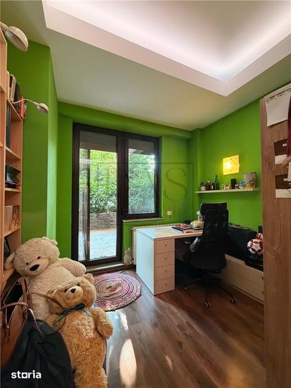 Apartament cu 3 camere, mobilat în Aviației