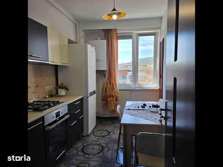 Apartament cu 2 camere decomandat în Decebal