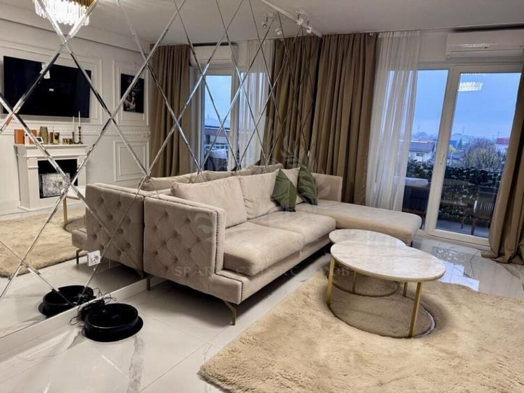 //2 CAMERE WHITE TOWER// - 1