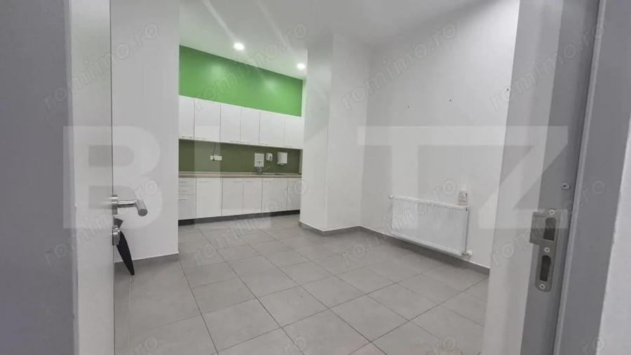 Inchiriere sediu bancar, 284 mp, zona ultracentrala - 13