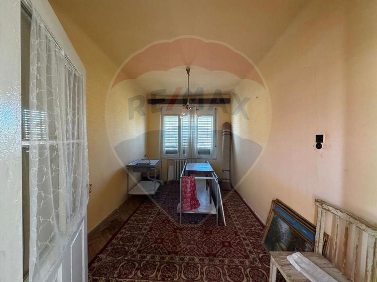 Casă /teren 1008mp si front stradal 15ml Parneava Spitalul Judetean - 7