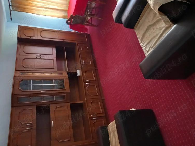 Vand in ora?ul Bumbe?ti Jiu apartament cu 3 camere, decomandat, etaj 2. - 7