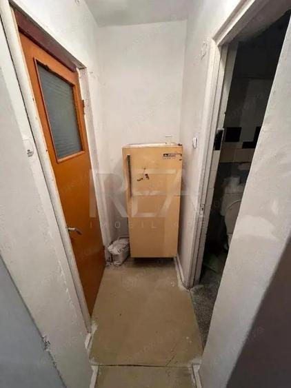 Apartament 2 Camere , Etaj Intermediar , Zona Alexandru Obregia - 3