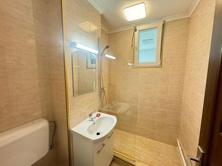 Garsoniera de vanzare complet renovata - 7