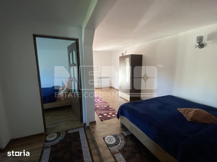 Casă cu 9 camere cu Teren 2200 Mp în Moldovița