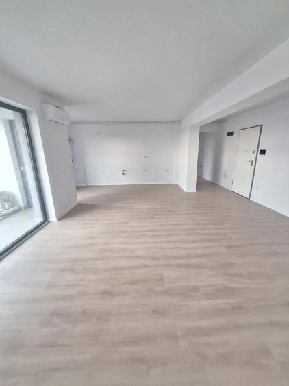 Apartament cu 2 camere de vanzare - Flamingo Luxury - 7