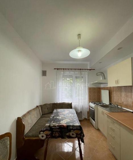 2 cam - zona Podgoria - 2