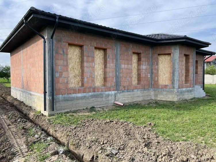 Casa de vanzare in zona linistita a Satului Milesti, Simnicu de Sus - 9