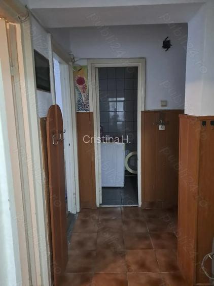 Vand apartament decomandat 2 camere, str. Minerului