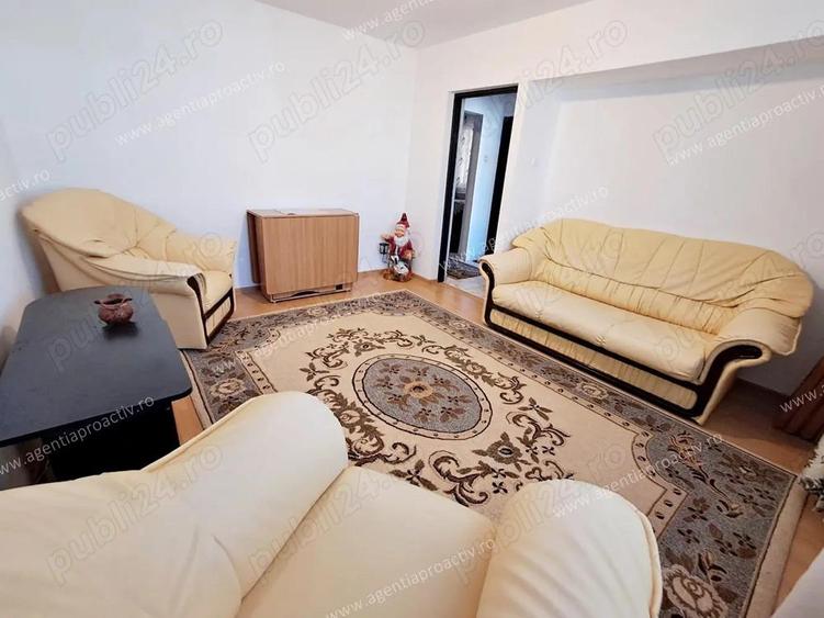 Apartament cu 3 camere, situat la etajul 3, in cartier Siderugistilor; SD-uri. - 5