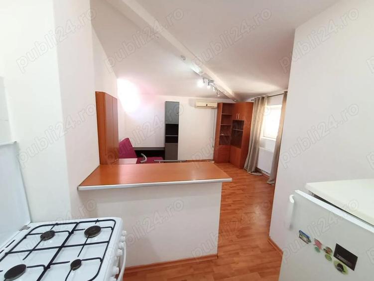 Ofer spre inchiriere, - 4