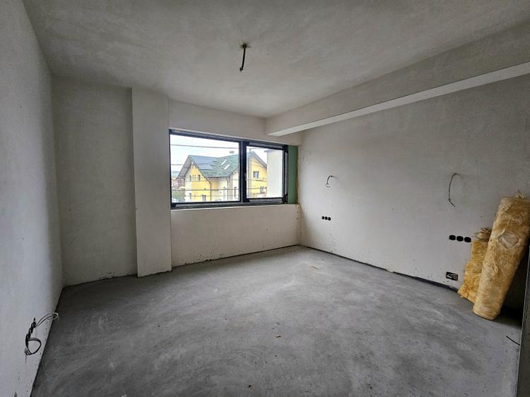 Apartament spatios in imobil nou, in Someseni - 9