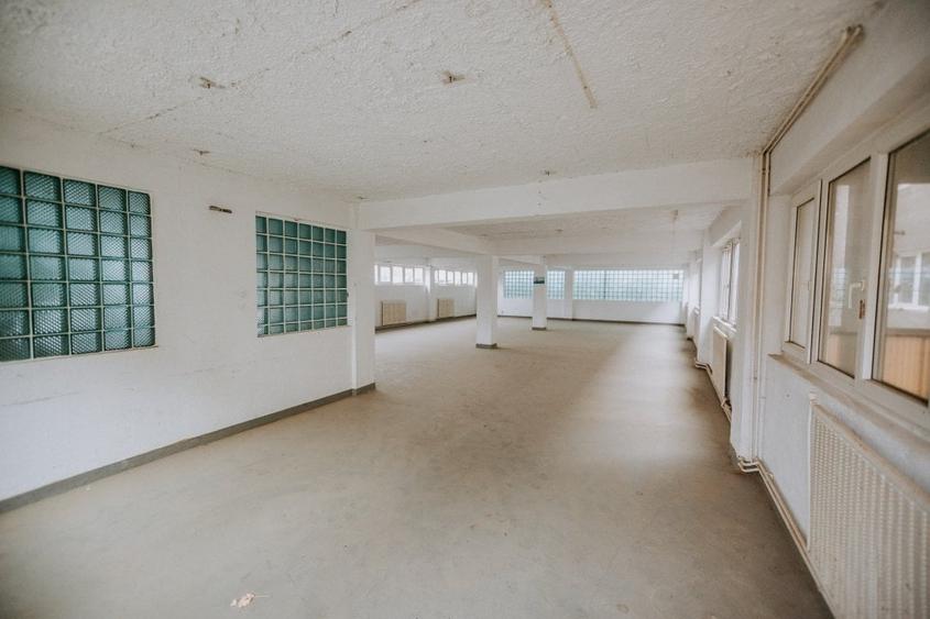 HALE SI SPATIU ADMINISTRATIV DE INCHIRIAT ZONA GARII SIBIU - 1