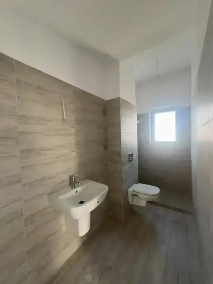 Vila 4 CamereAlipita P+1 | De Vanzare |  Complex Rezidential | Curte - 3