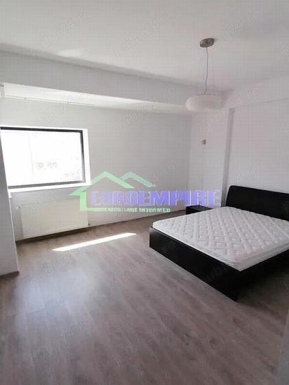 Apartamwnt 3 camere de inchiriat zona PENINSULA-CAZINO, bloc nou - 2