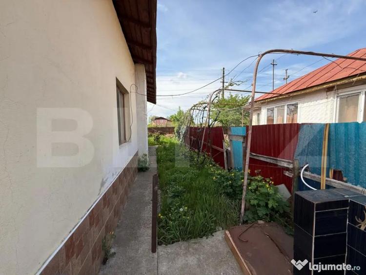 Casa de vanzare in Strejnicu ideala pentru locuit sau in - 3