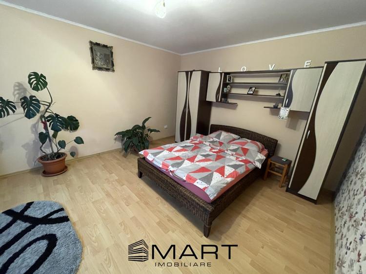 Casa cu doua apartamente si curte zona Turnisor - 3