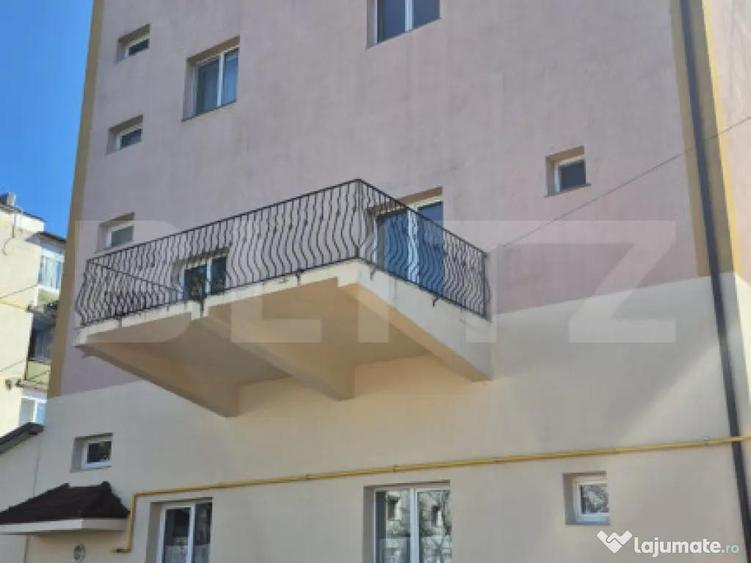 Spatii comerciale de inchiriat, 773 mp, zona Lucian Blaga - 10