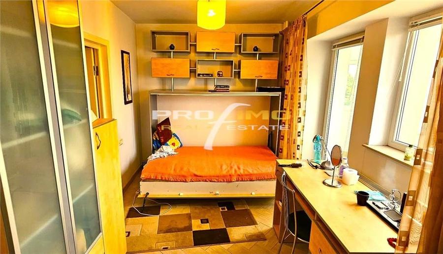 Apartament 3 camere, su.88mp.decomandat, CF.0, - Gara BCR - 7