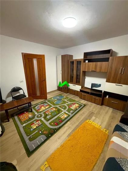 Apartament de inchiriat 2 camere zona Mihai Viteazul - 1