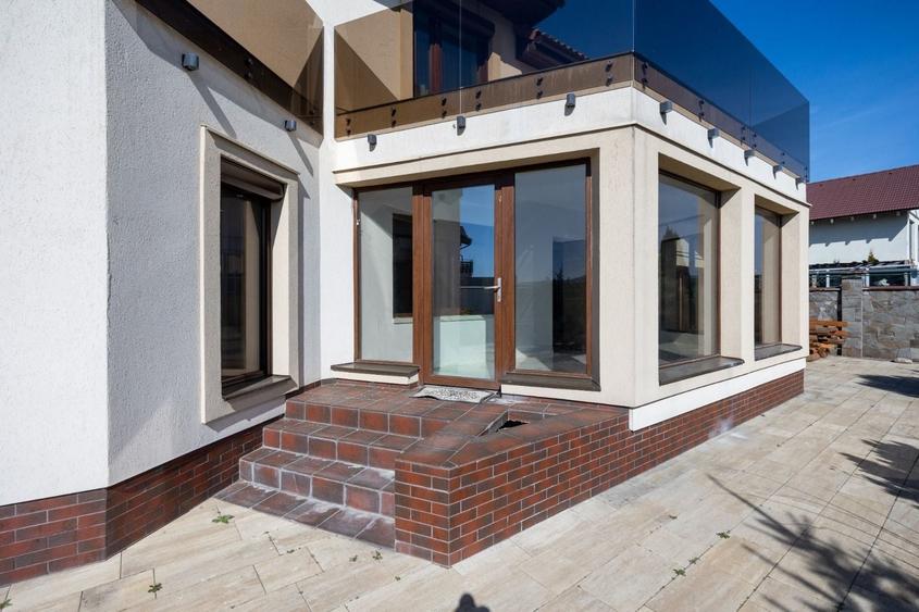 Casa 6 dormitoare+4 bai -1500 mp teren-Sacele - 53