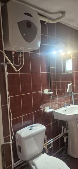 Inchiriez apartament cu loc de parcare. - 8