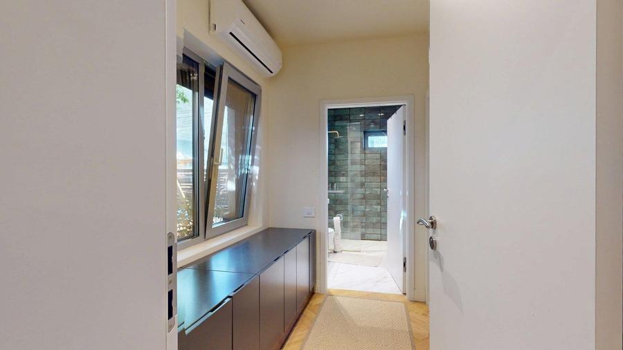 Vand casa de lux 4 dormitoare - Sector 5 - 0% comision - 6