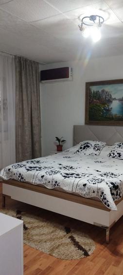 Apartament 2 camere, 50 mp situat pe str. Comuna din Paris, Tg Jiu. - 6