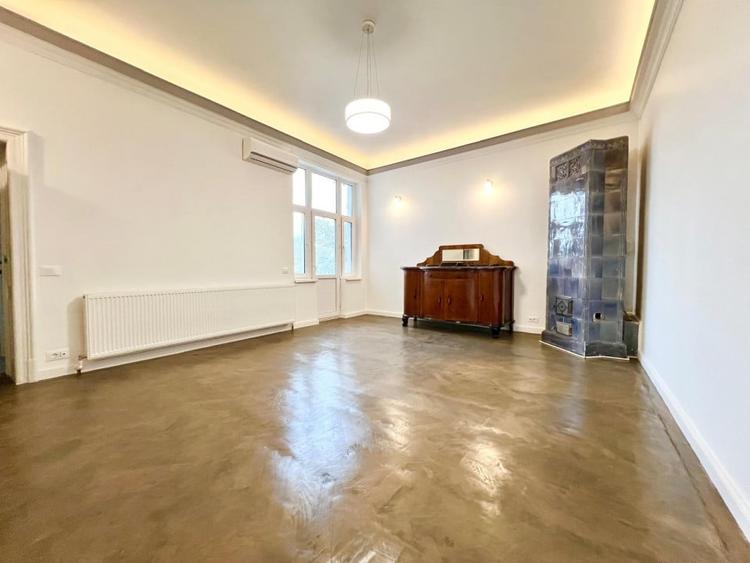 SPATIU DEOSEBIT VILA / PARTIAL MOBILAT SI UTILAT - 13