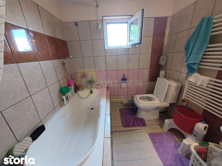 Casa gata de mutat la 20 de minute de Bucure?ti - satul Campurelu - 9
