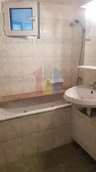 3 camere, Decomandat, etaj intermediar in bloc cu lift, Viziru 3 - 5