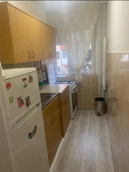 Apartament cu 2 camere semidecomandat, mobilat în Spitalul Județean