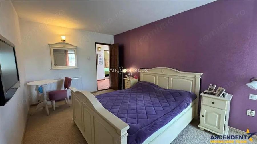 Casa nordica luminoasa,gata de mutat, garaj cald,spatiu de poveste la mansarda,in Santana de Mures