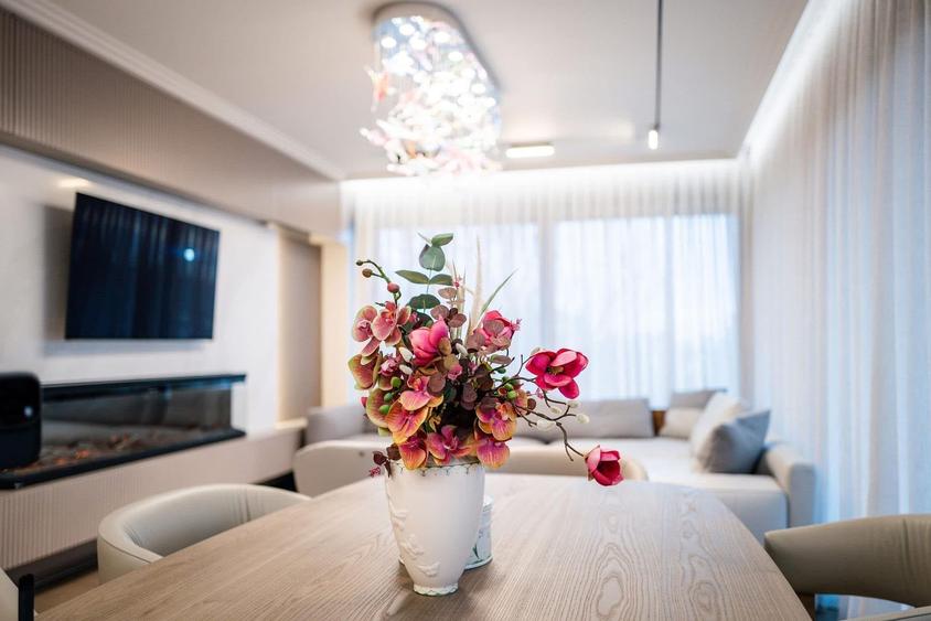 Un apartament care îți oferă liniște, intimitate și confort în fiecare zi - 5