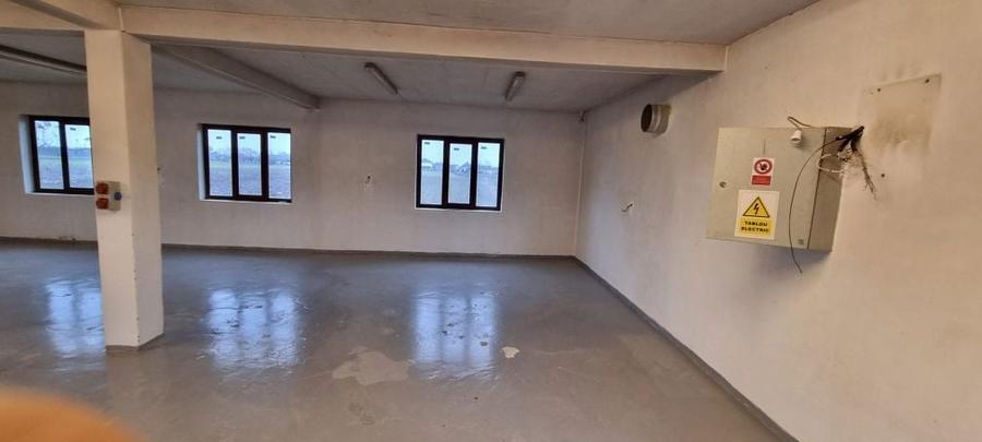 Vand casa si atelier - 4