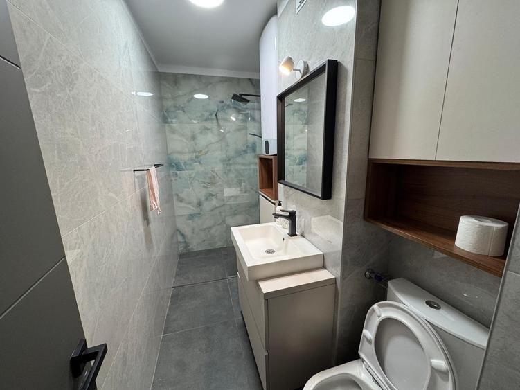 Inchiriere garsoniera luminoasa mobilata/utilata boiler Stirbei Voda - 9