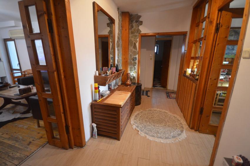 Apartament 3 camere - Decebal - Calea Calarasilor - centrala proprie - 11