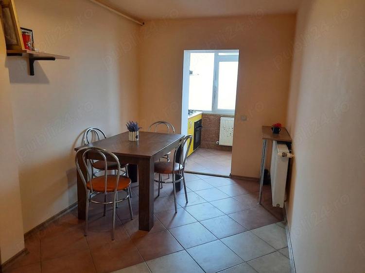 Inchiriez apartament 2 camere - 2
