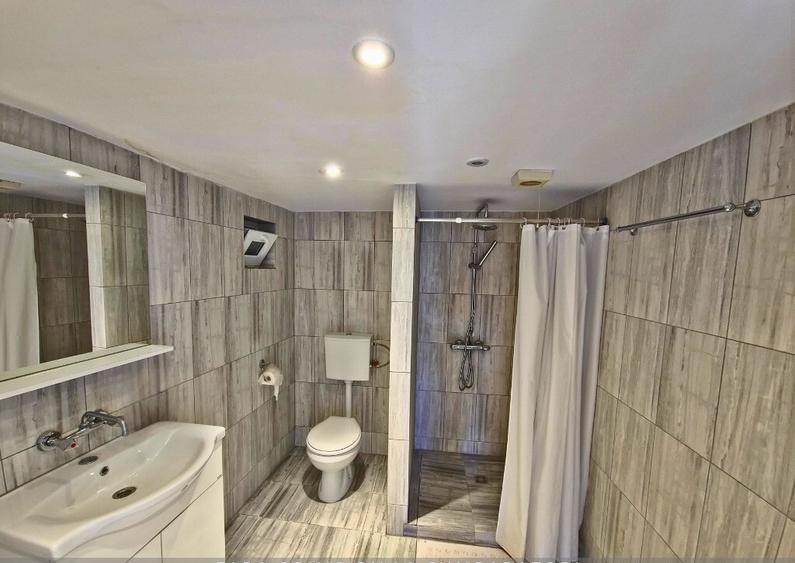 CASA IN BERISLAVESTI - LA 8 KM DE CALIMANESTI - 6