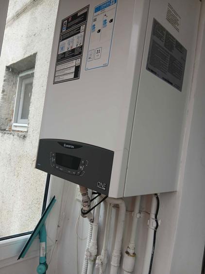 Inchiriez apartament, 2 camere. Zona: Vlaicu, Fat Frumos - Utilat cu centrala proprie. - 6