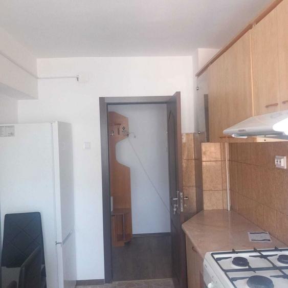 Proprietar inchiriez apartament 2 camere zona centrala Petrodava - 8
